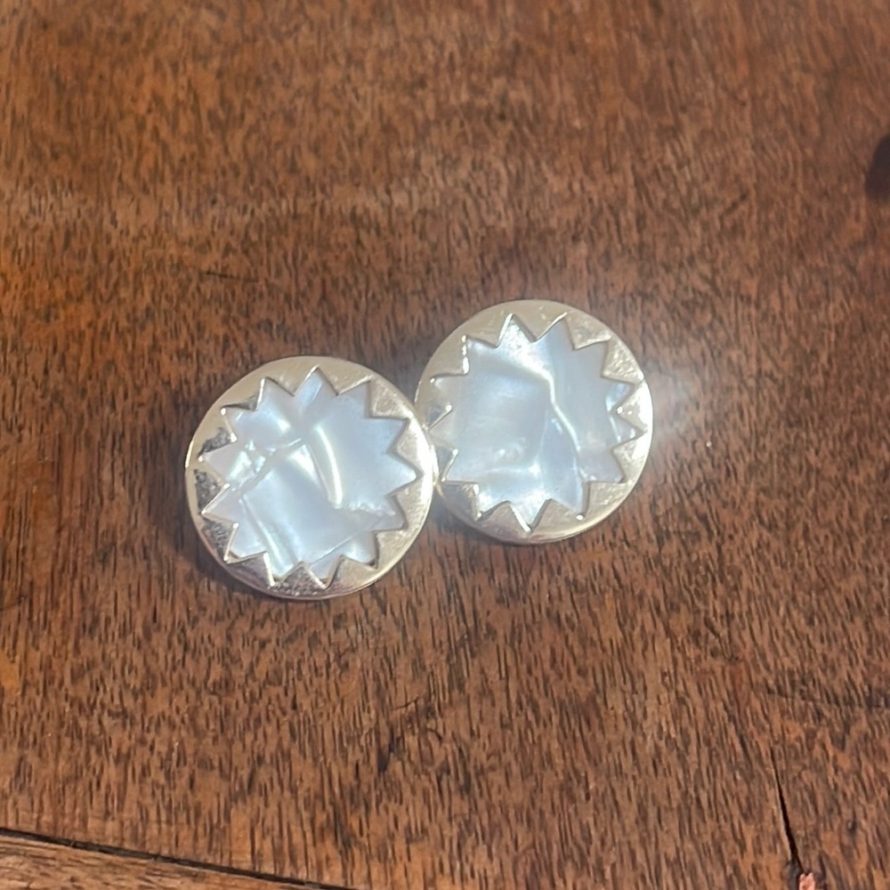 House of Harlow Sunburst Earrings
